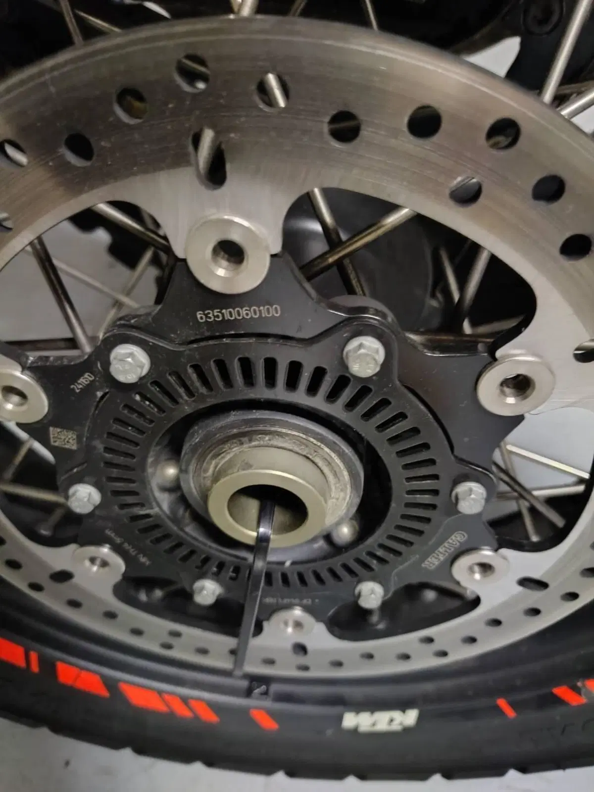 Ruote complete KTM 890 Adventure. (6)