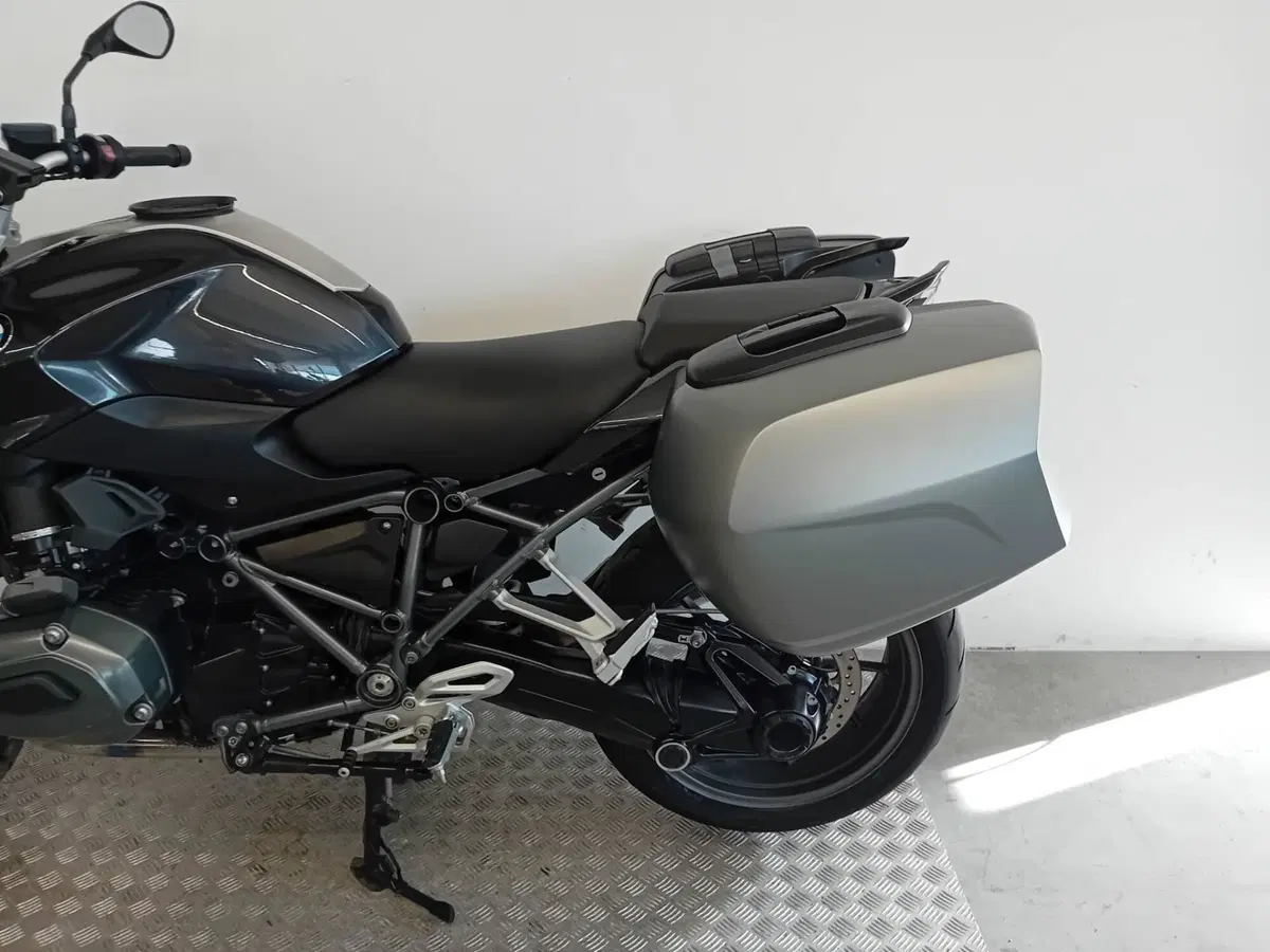 Bmw R 1200 R (2017 - 18) (5)
