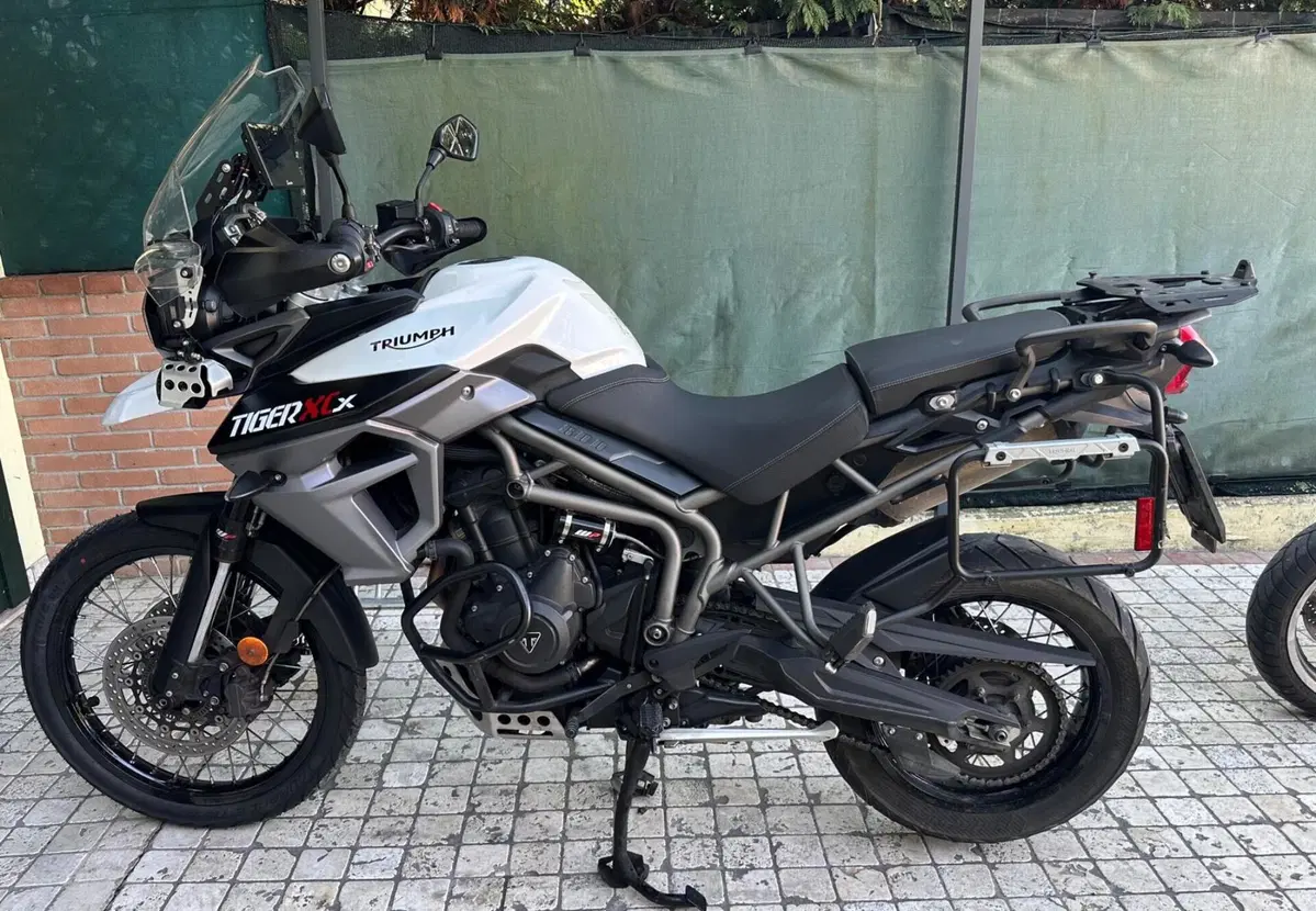 Triumph Tiger 800 XCx (2017 - 18)