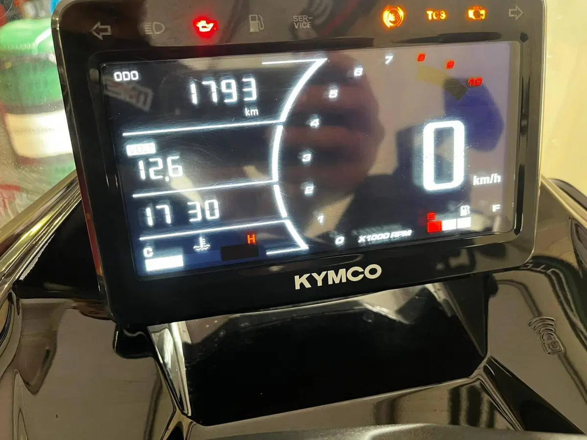 Kymco Downtown 350i GT (2024 - 26) (3)