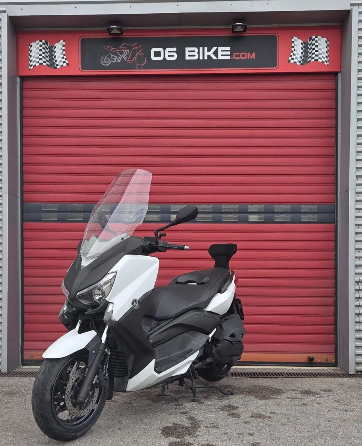 Yamaha X-Max 400 ABS (2013 - 16) (2)