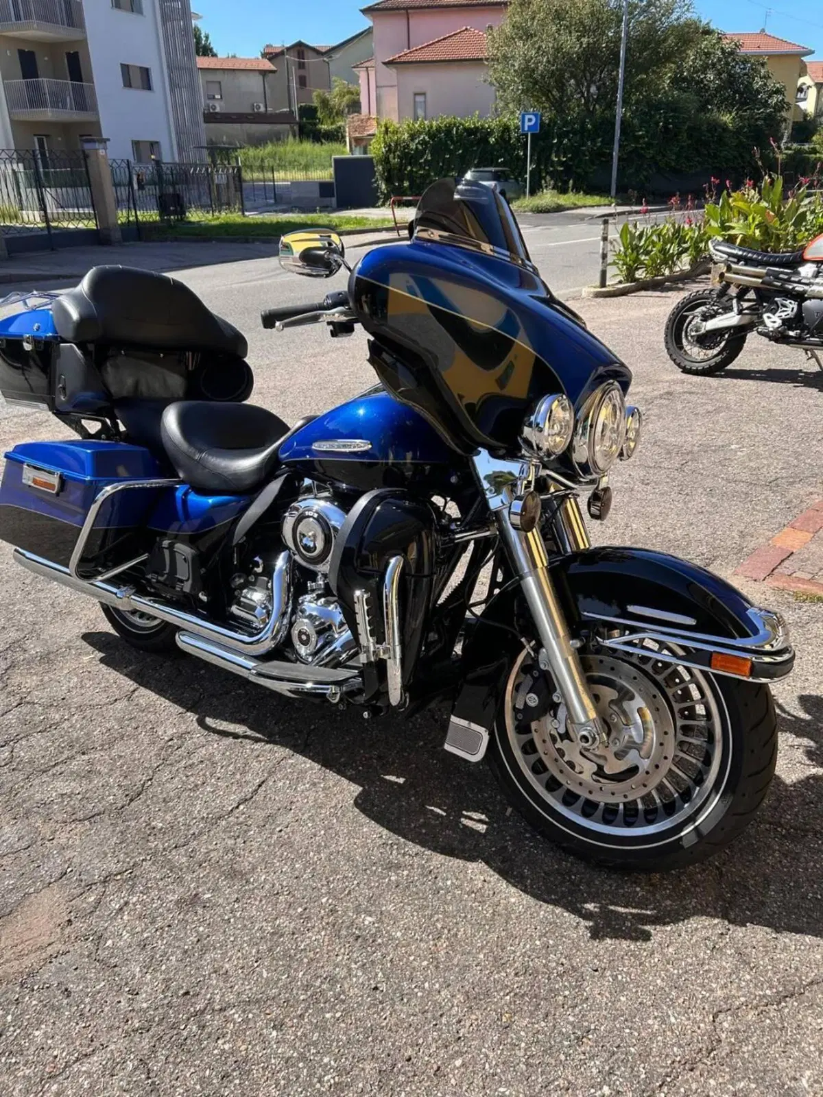 Harley-Davidson 1690 Electra Glide Ultra Limited (2010 - 13) - FLHTK (8)