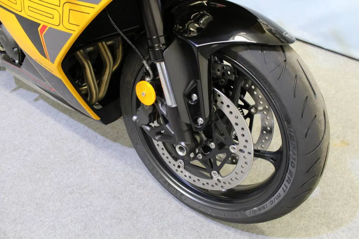 Triumph Daytona 660 (2024 - 26) (5)