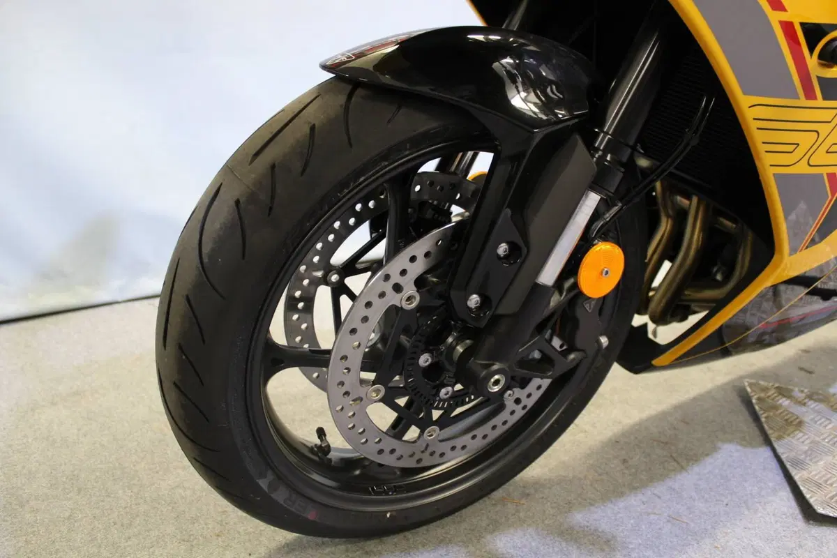 Triumph Daytona 660 (2024 - 26) (13)