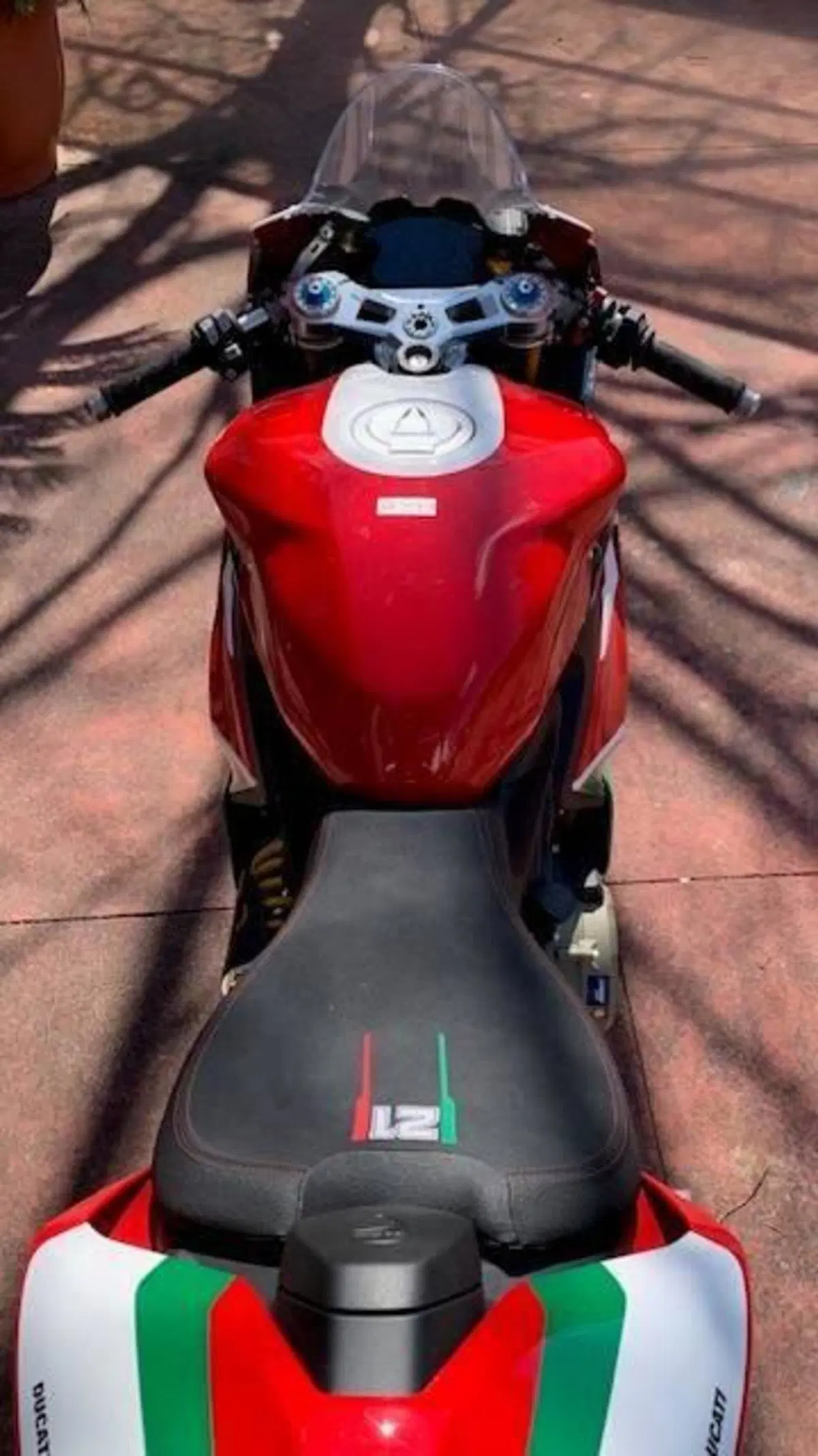 Ducati Panigale V2 Bayliss 1st Championship 20th Anniversary (2021 - 24) (3)