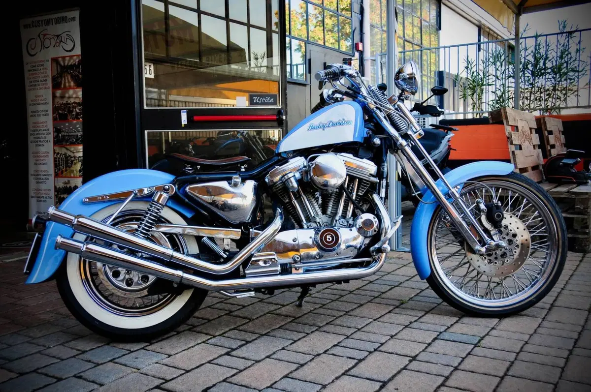 Harley-Davidson 883 Hugger (1994 - 00) - XLH (2)