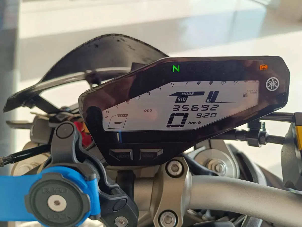 Yamaha MT-09 ABS (2013 - 15) (4)
