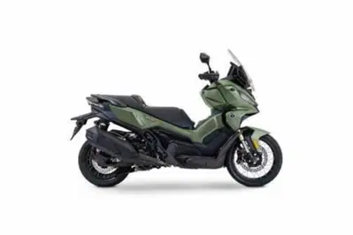 Voge SR450X (2026) nuova
