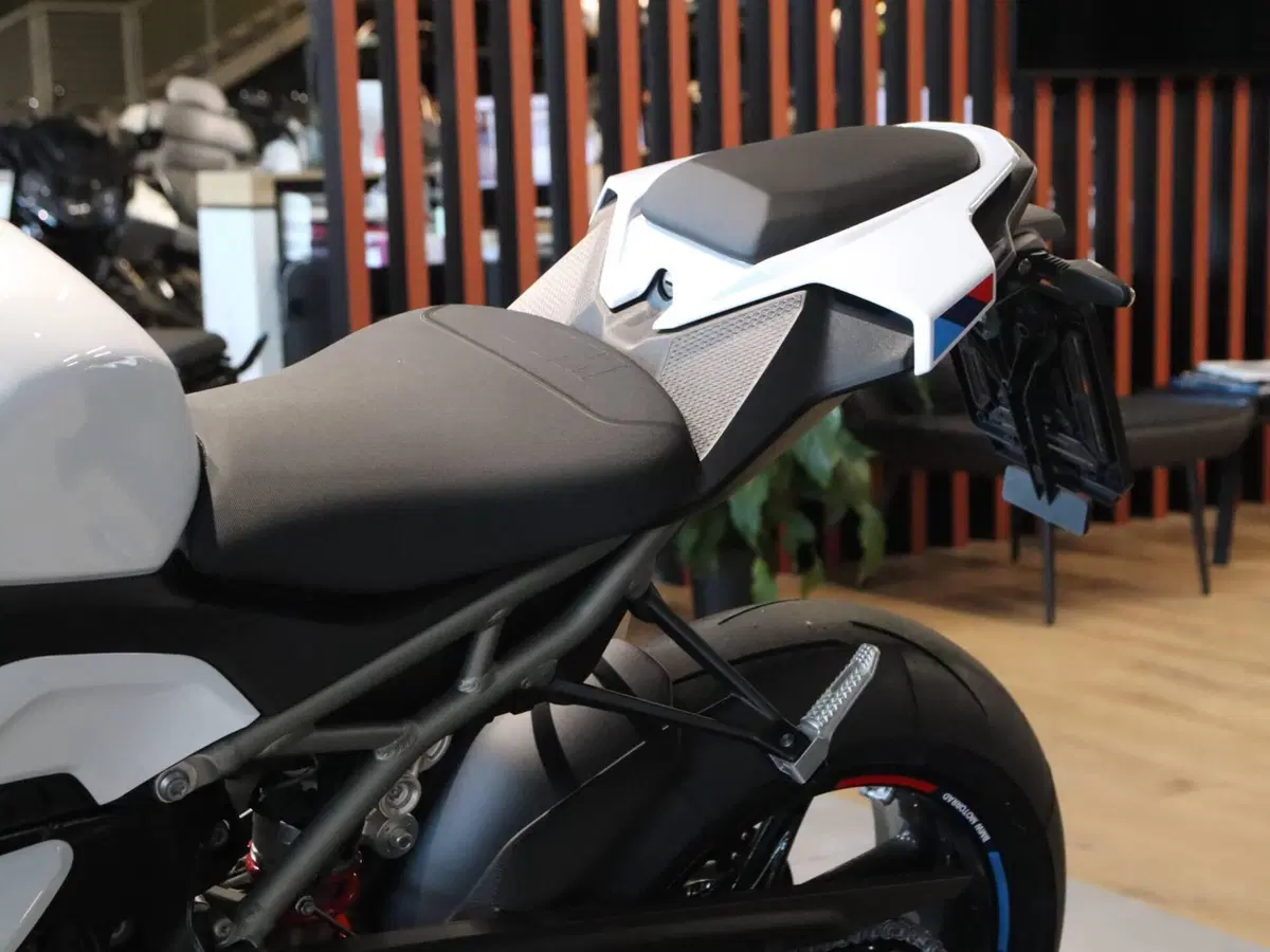 Bmw S 1000 RR (2025 - 27) (7)