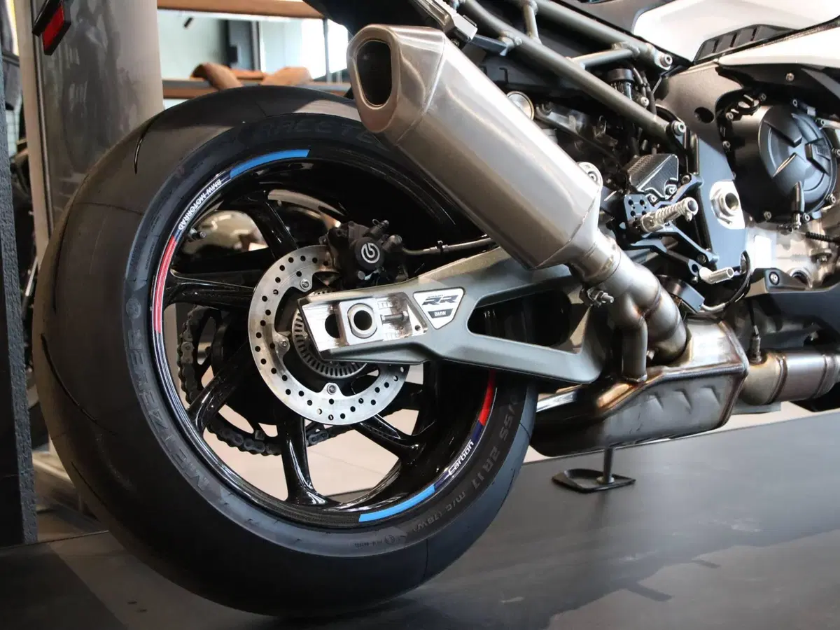 Bmw S 1000 RR (2025 - 27) (8)