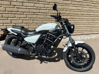 Kawasaki Eliminator 500 (2024 - 26) usata