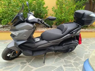 Voge Sfida SR4 MAX (2024 - 26) usata