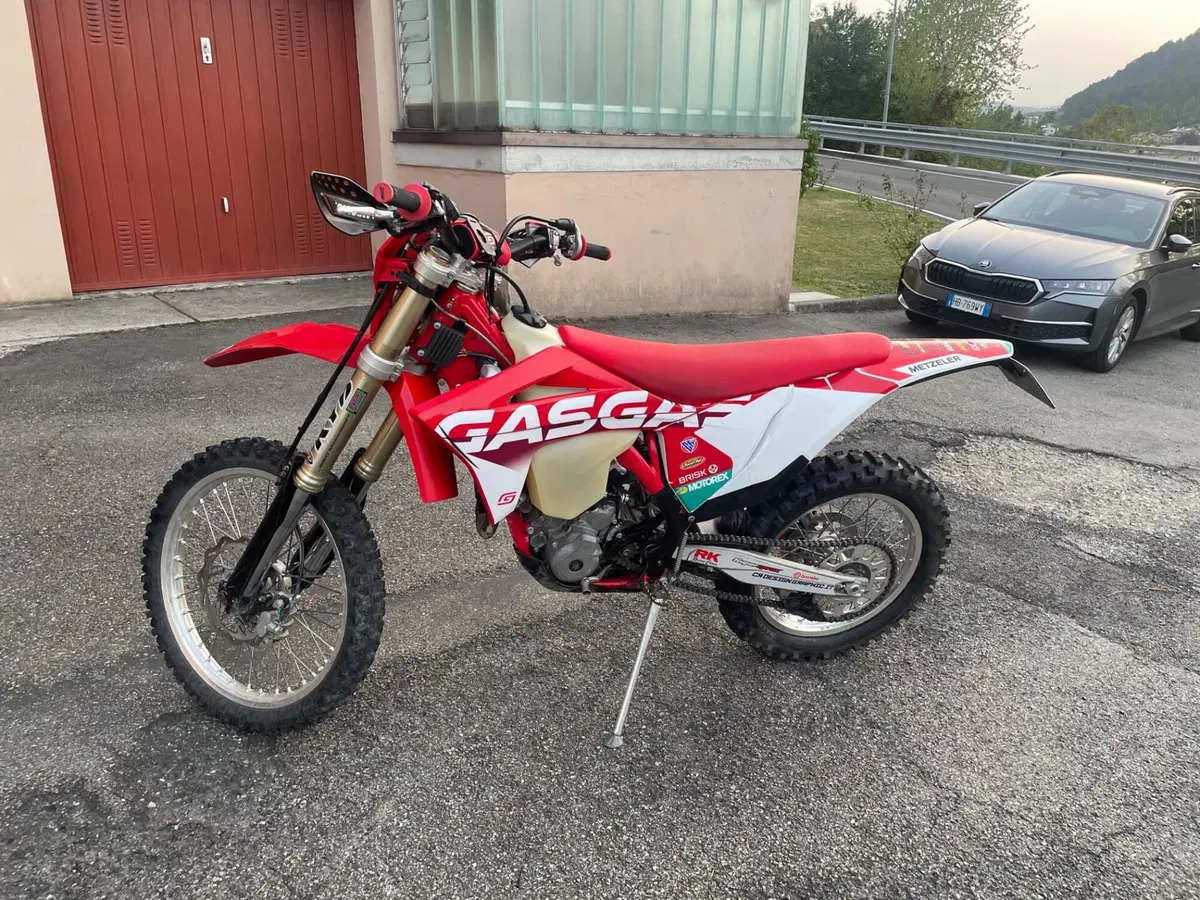 GASGAS EC 250 F (2022) (4)