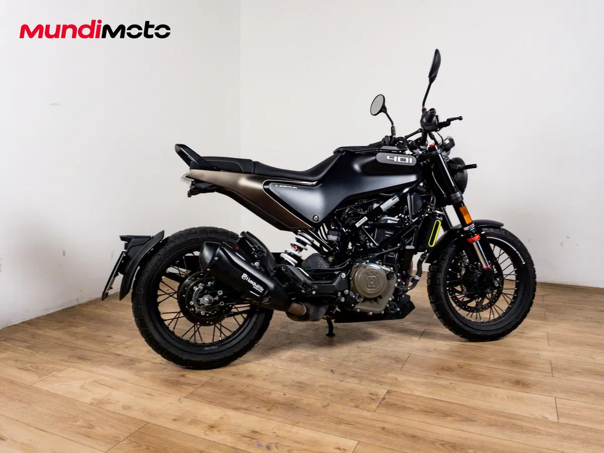 Husqvarna Svartpilen 401 (2024 - 26) (3)