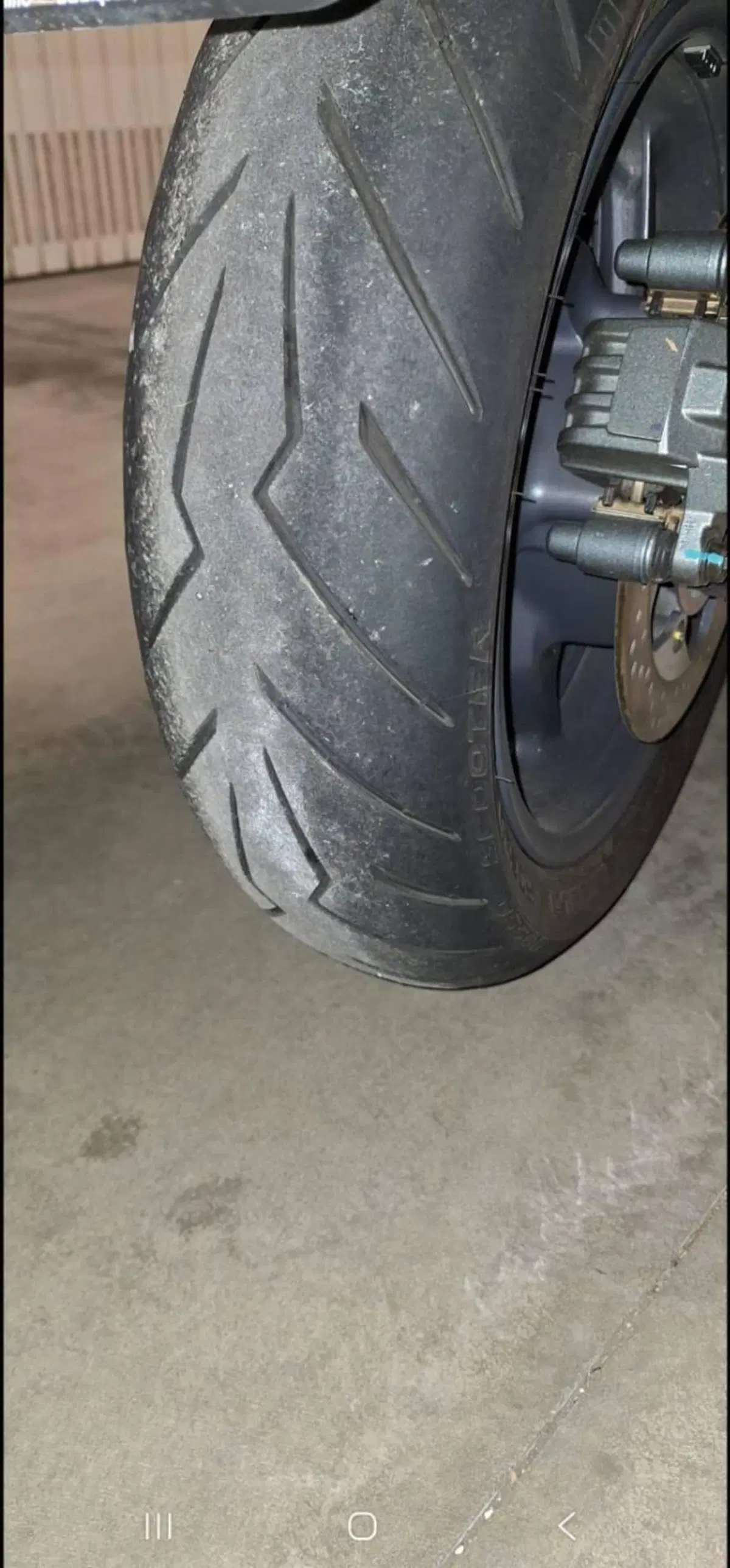 Kymco AK 550 (2017 - 19) (2)