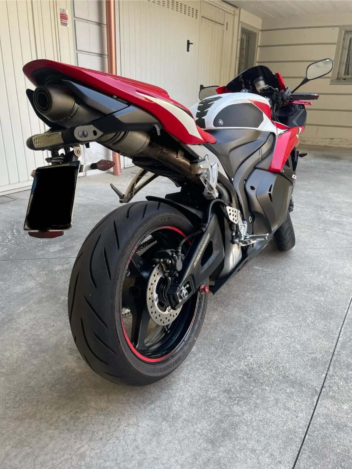 Honda CBR 600 RR (2009 - 12) (6)