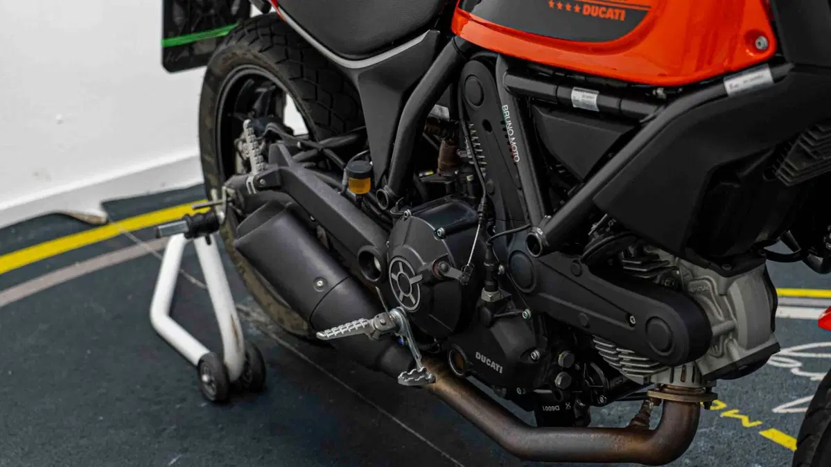 Ducati Scrambler 400 Sixty 2 (2016 - 21) (19)