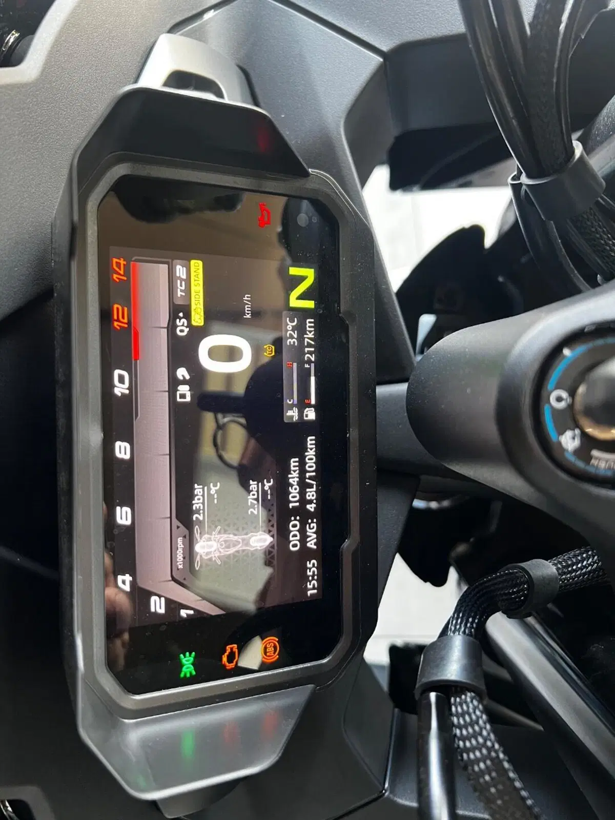 CFMOTO 675SR-R (2025 - 26) (4)