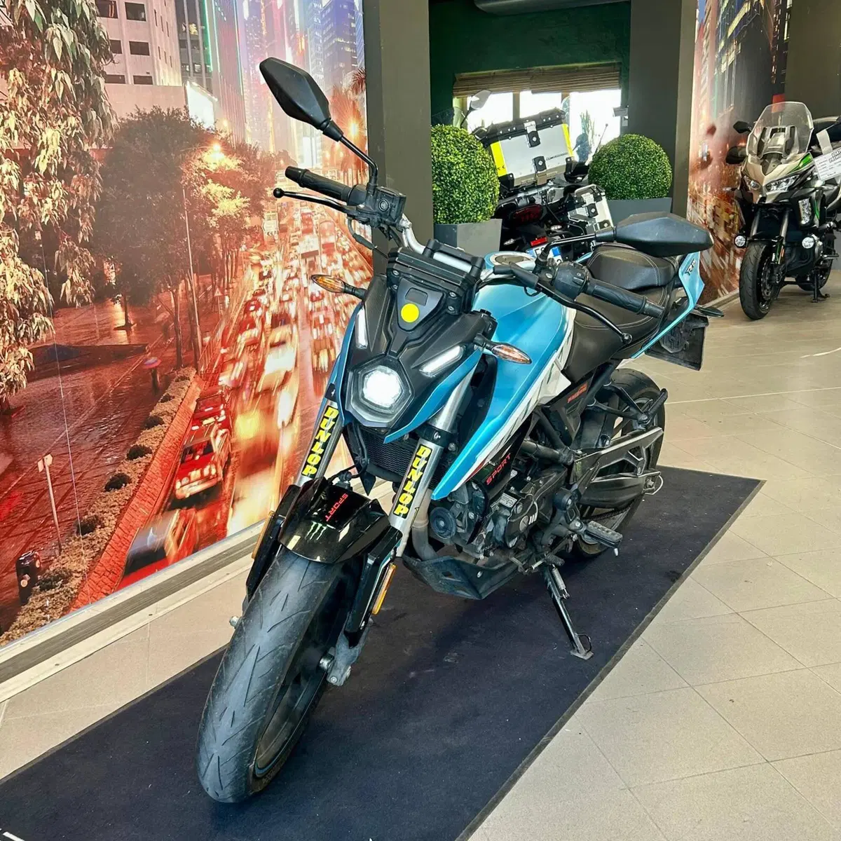 Voge Brivido 125R (2023 - 26) (3)