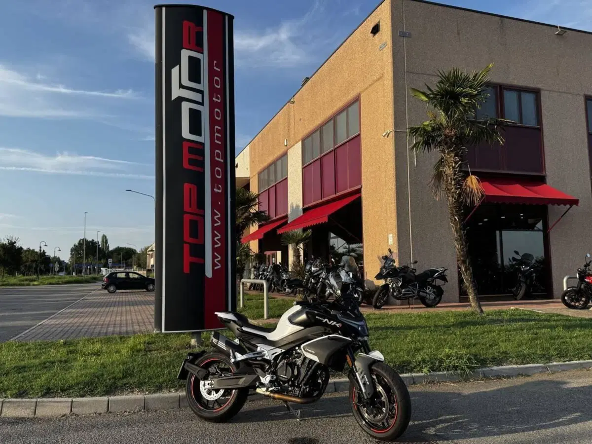 CFMOTO 800NK Sport (2023 - 26) (4)
