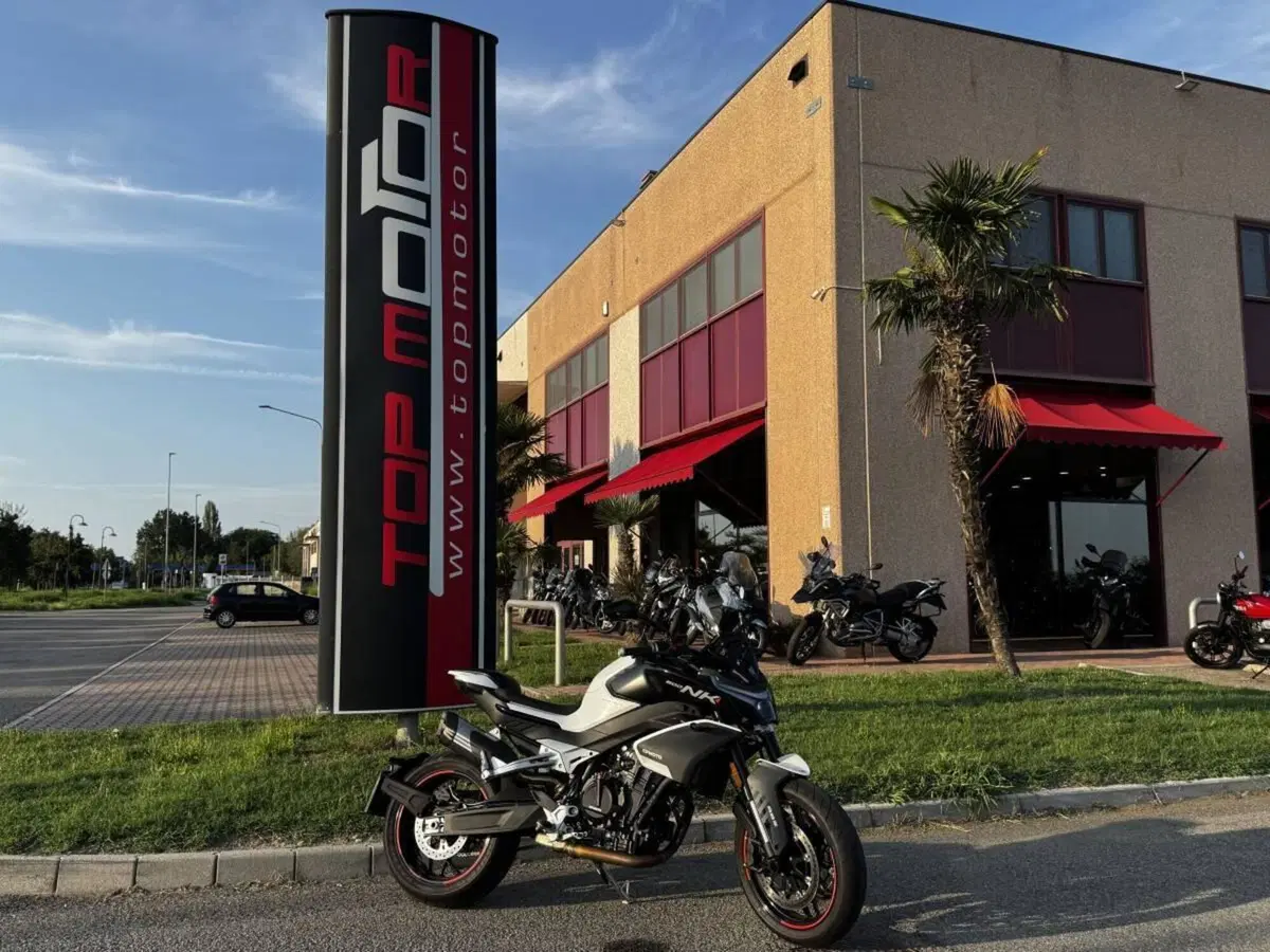CFMOTO 800NK Sport (2023 - 26)