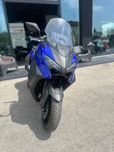 Yamaha T-Max 560 (2025 - 26) usata
