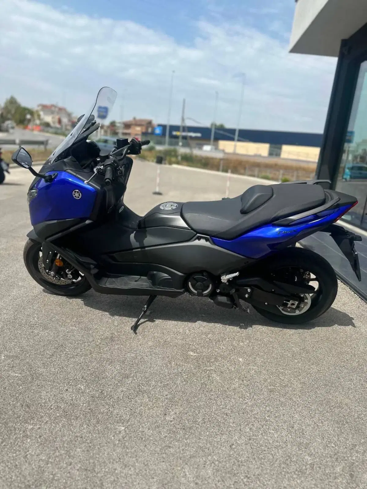 Yamaha T-Max 560 (2025 - 26) (5)