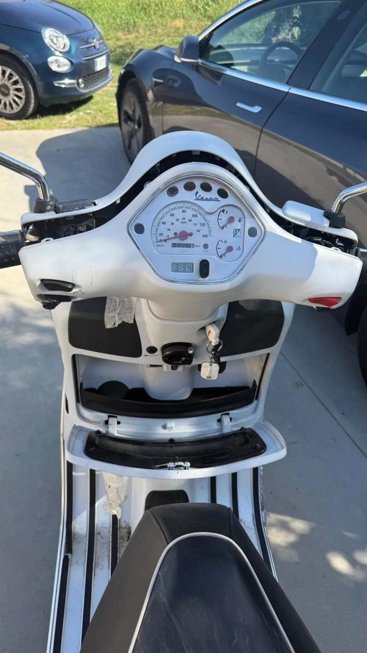 Vespa Granturismo 200 L (5)