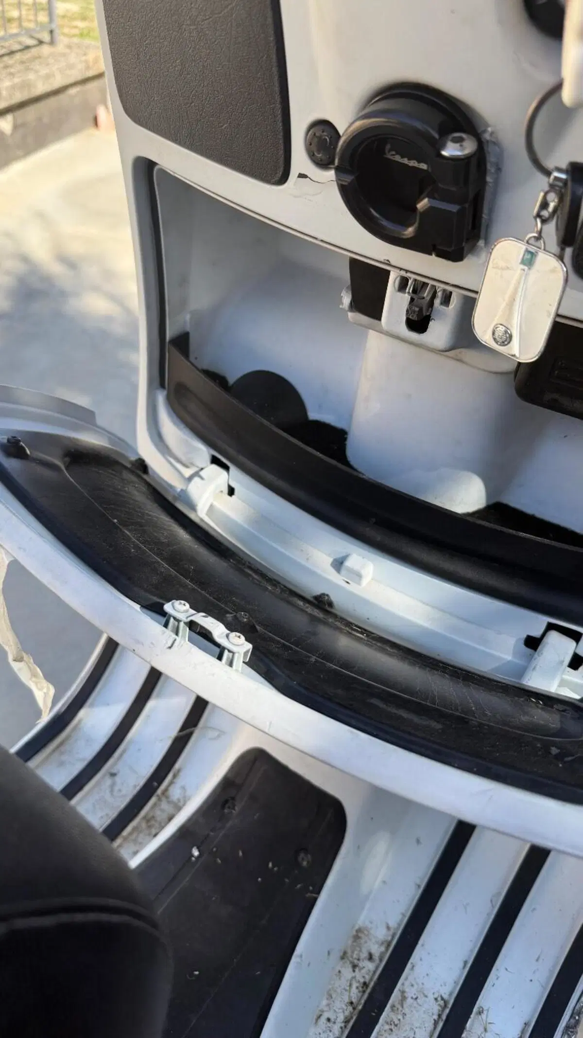 Vespa Granturismo 200 L (11)