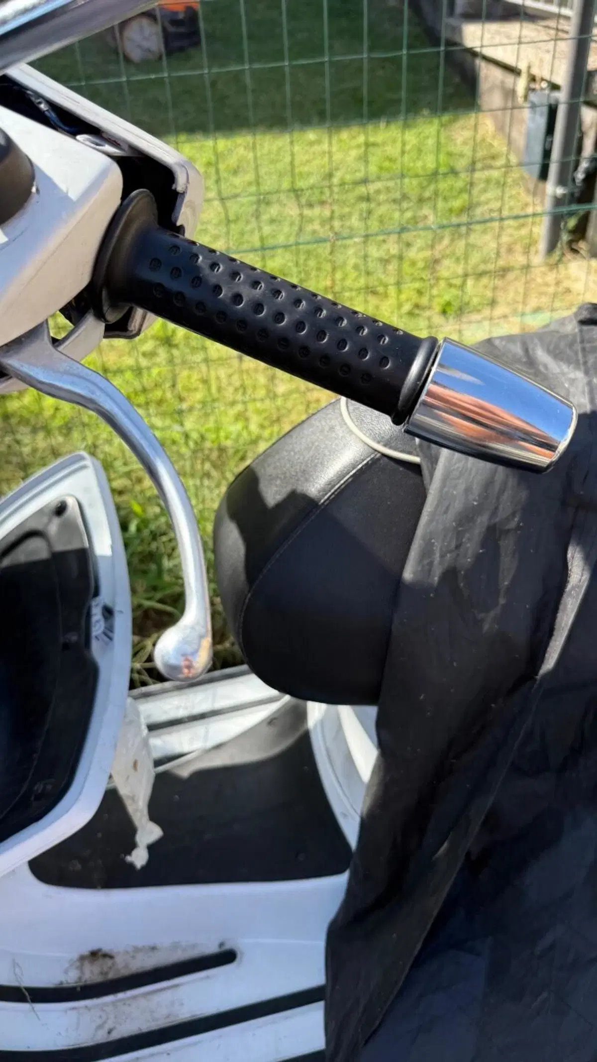 Vespa Granturismo 200 L (19)