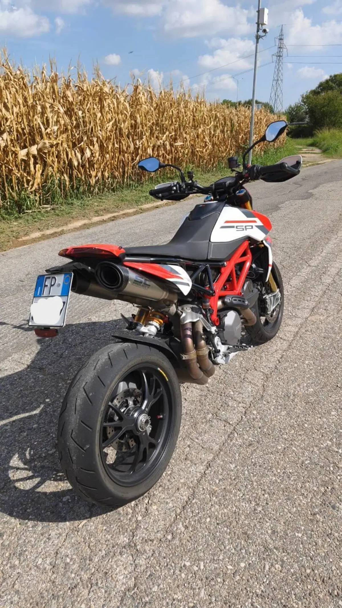 Ducati Hypermotard 950 SP (2022 - 25) (5)