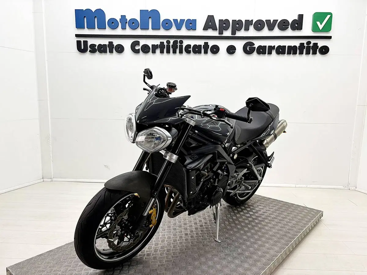 Triumph Street Triple R (2009 - 12) (3)