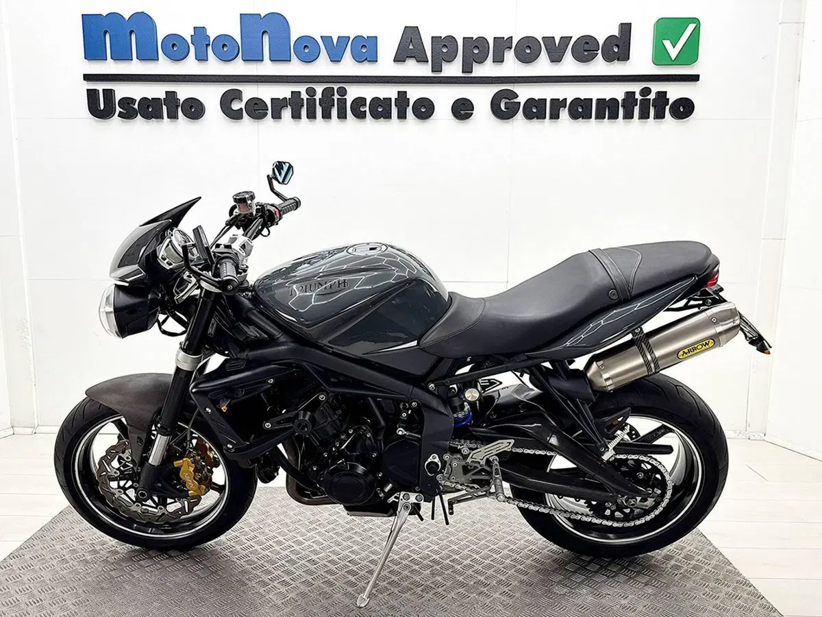 Triumph Street Triple R (2009 - 12) (2)