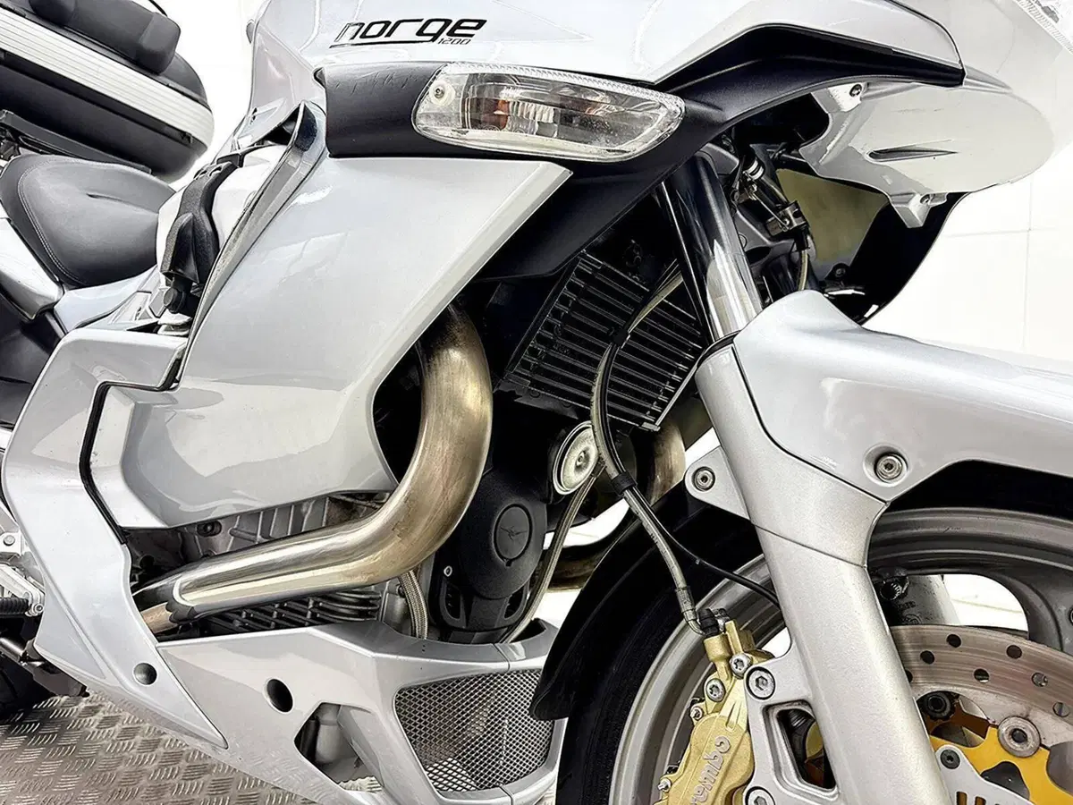 Moto Guzzi Norge 1200 (2006 - 10) (9)