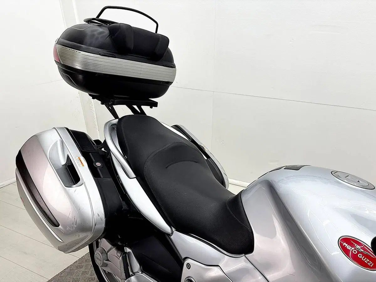 Moto Guzzi Norge 1200 (2006 - 10) (16)
