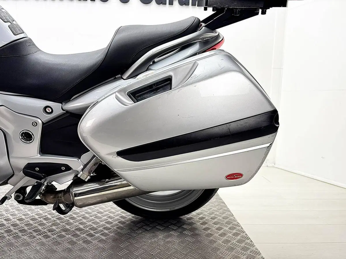 Moto Guzzi Norge 1200 (2006 - 10) (15)