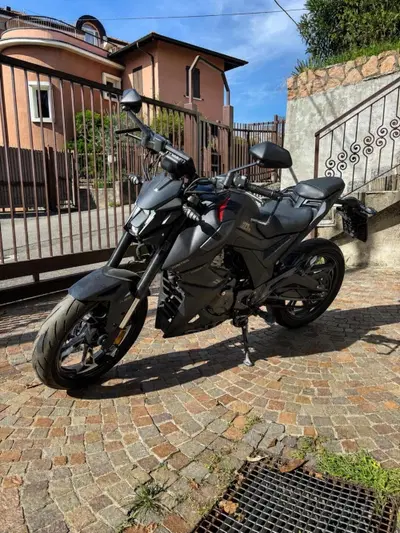 Zontes ZT125-U (2020 - 26) usata