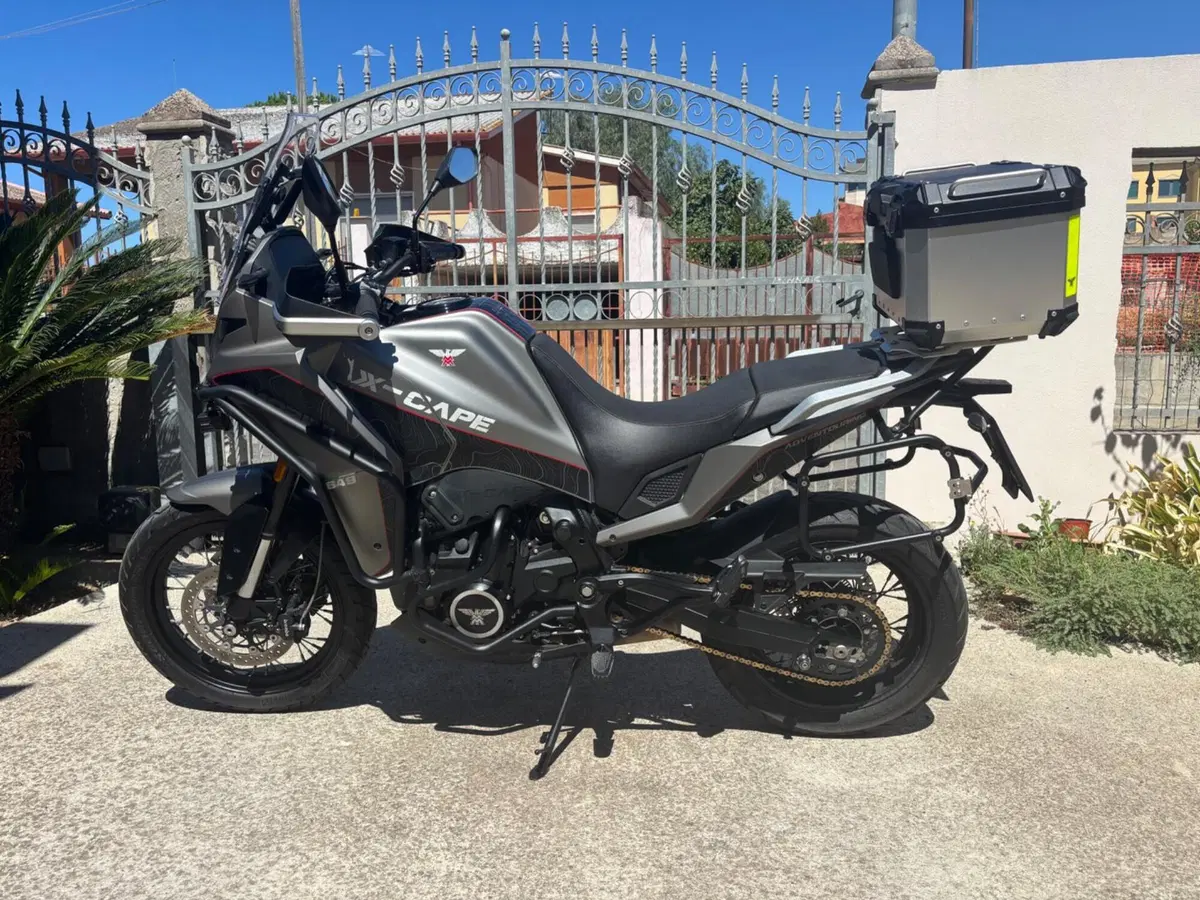 Moto Morini X-Cape 650 (2021 - 26) (4)