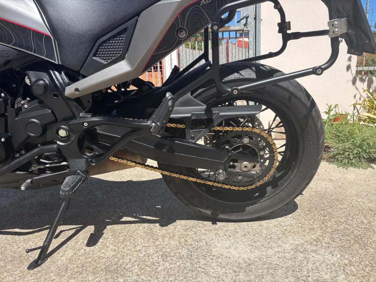 Moto Morini X-Cape 650 (2021 - 26) (5)