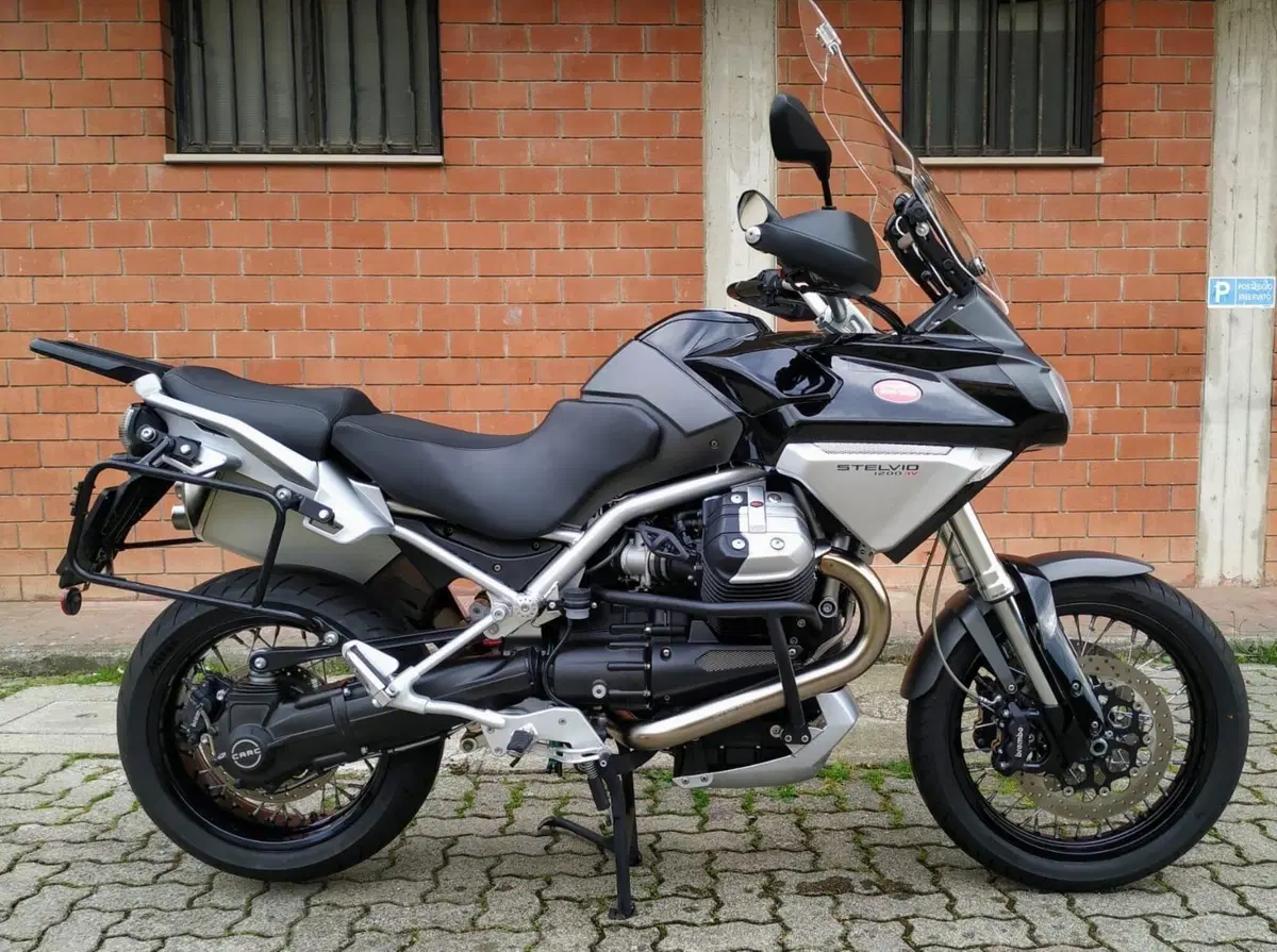Moto Guzzi Stelvio 1200 4V (2008 - 10)