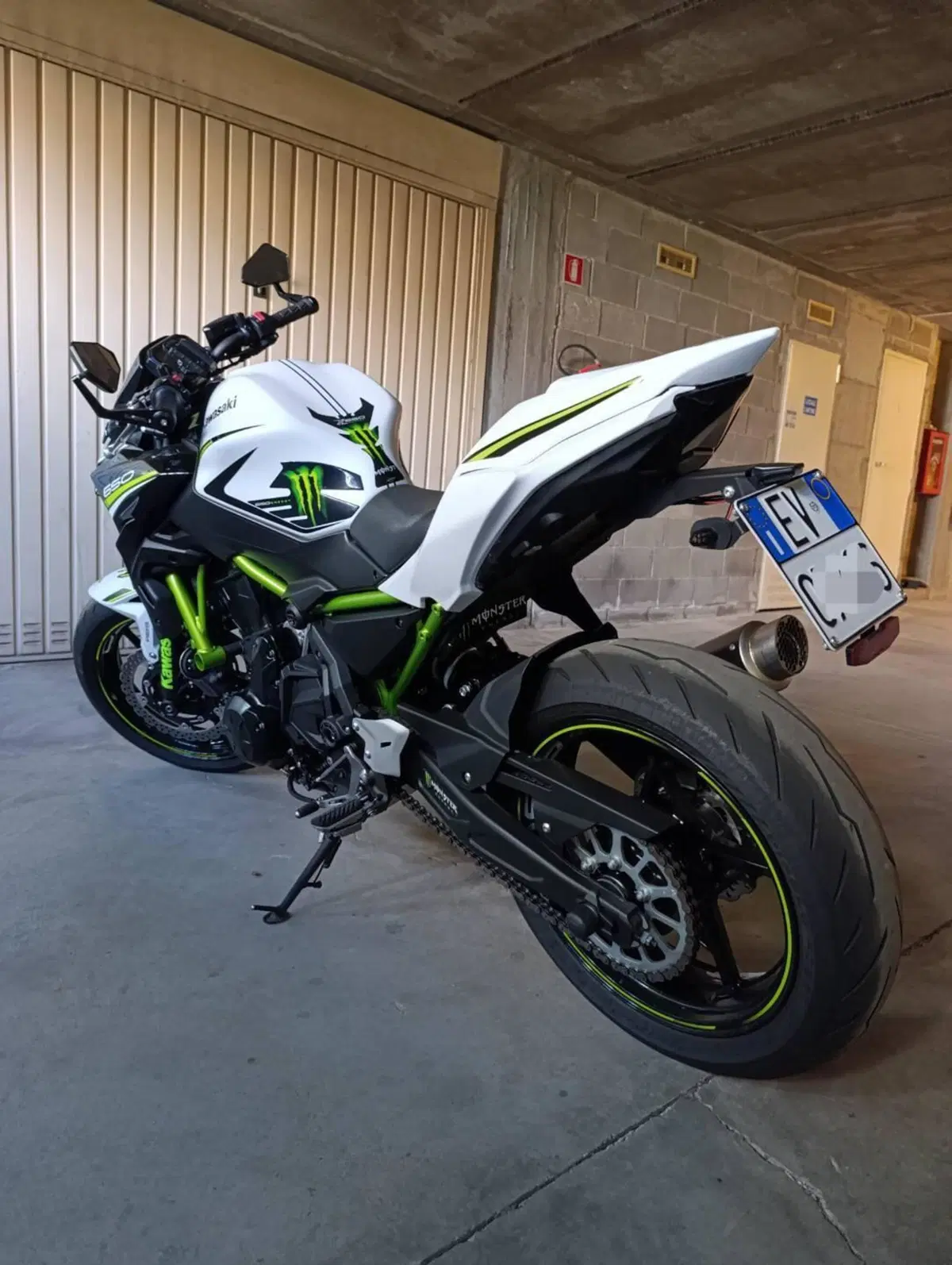 Kawasaki Z 650 (2021 - 24) (3)