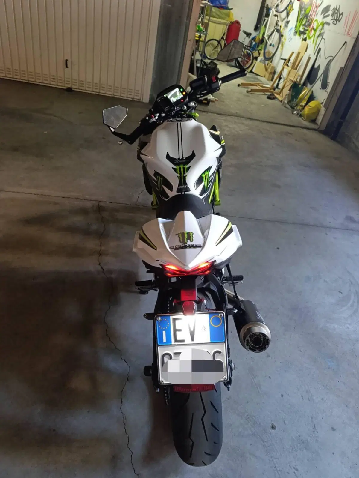 Kawasaki Z 650 (2021 - 24) (7)