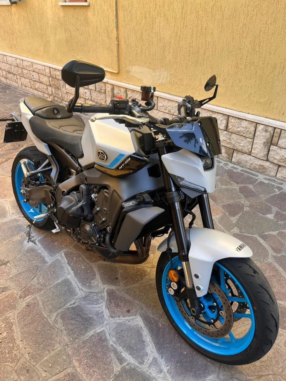 Yamaha MT-09 Y-AMT (2024 - 26) (7)