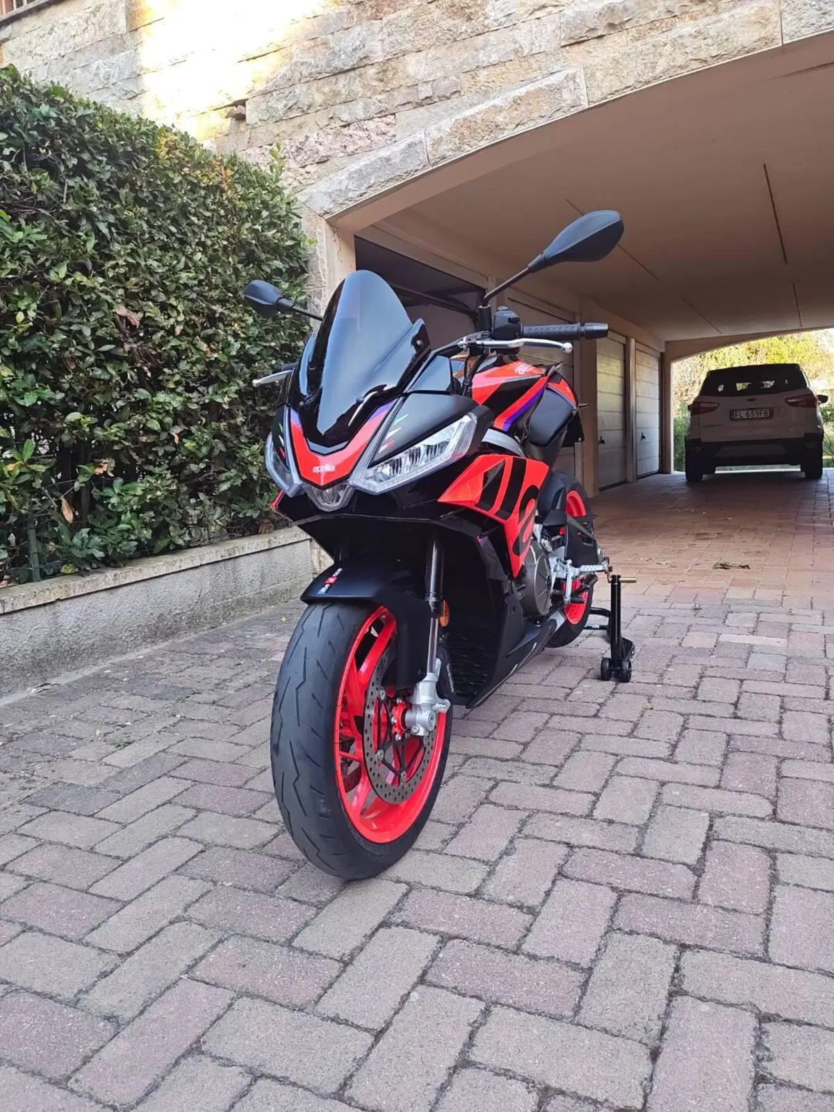 Aprilia Tuono 660 Factory (2025 - 26) (4)
