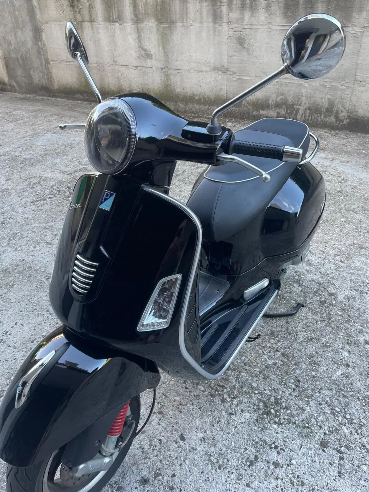 Vespa GTS 300 Super (2008 - 16) (3)