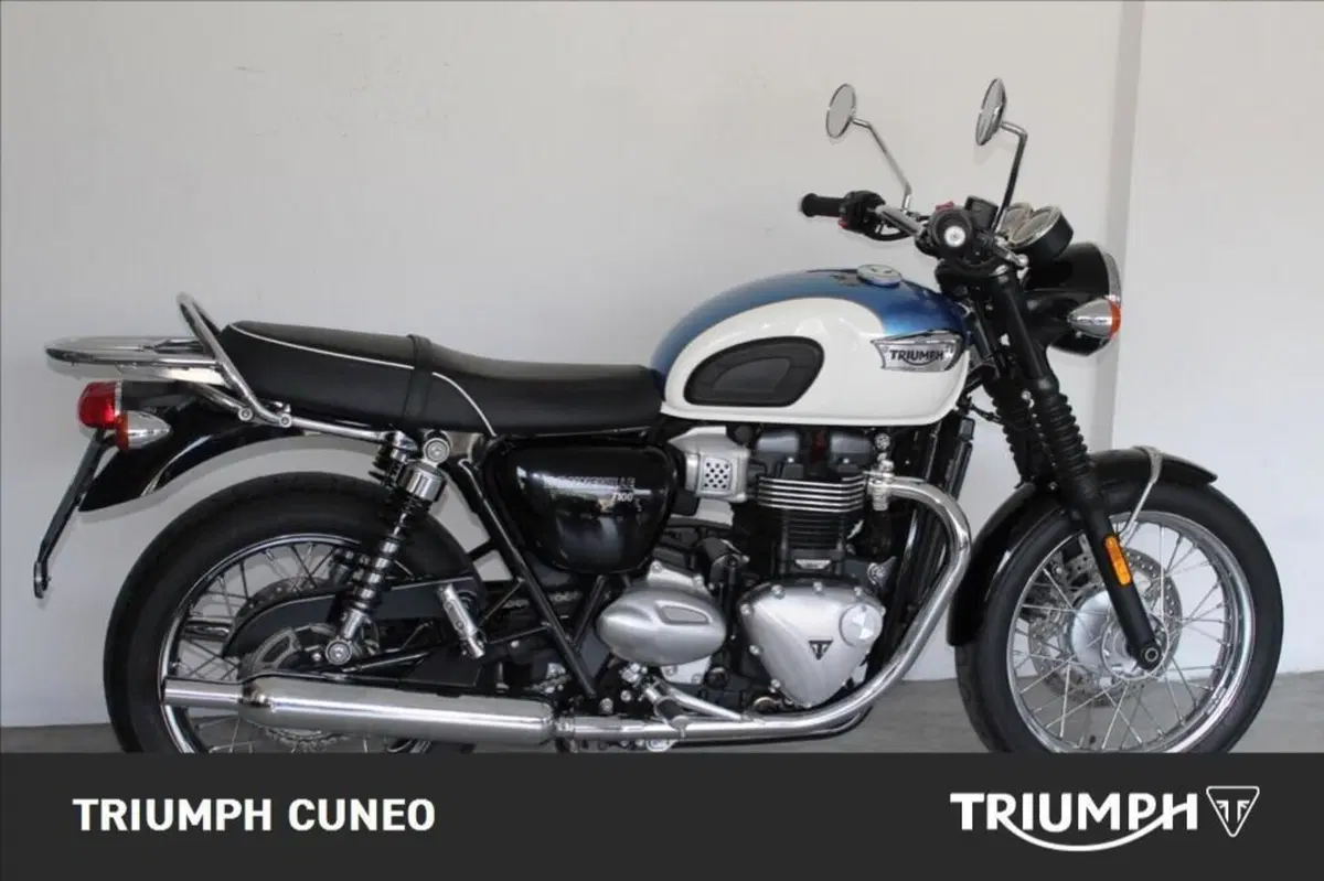 Triumph Bonneville T100 (2021 - 25) (3)