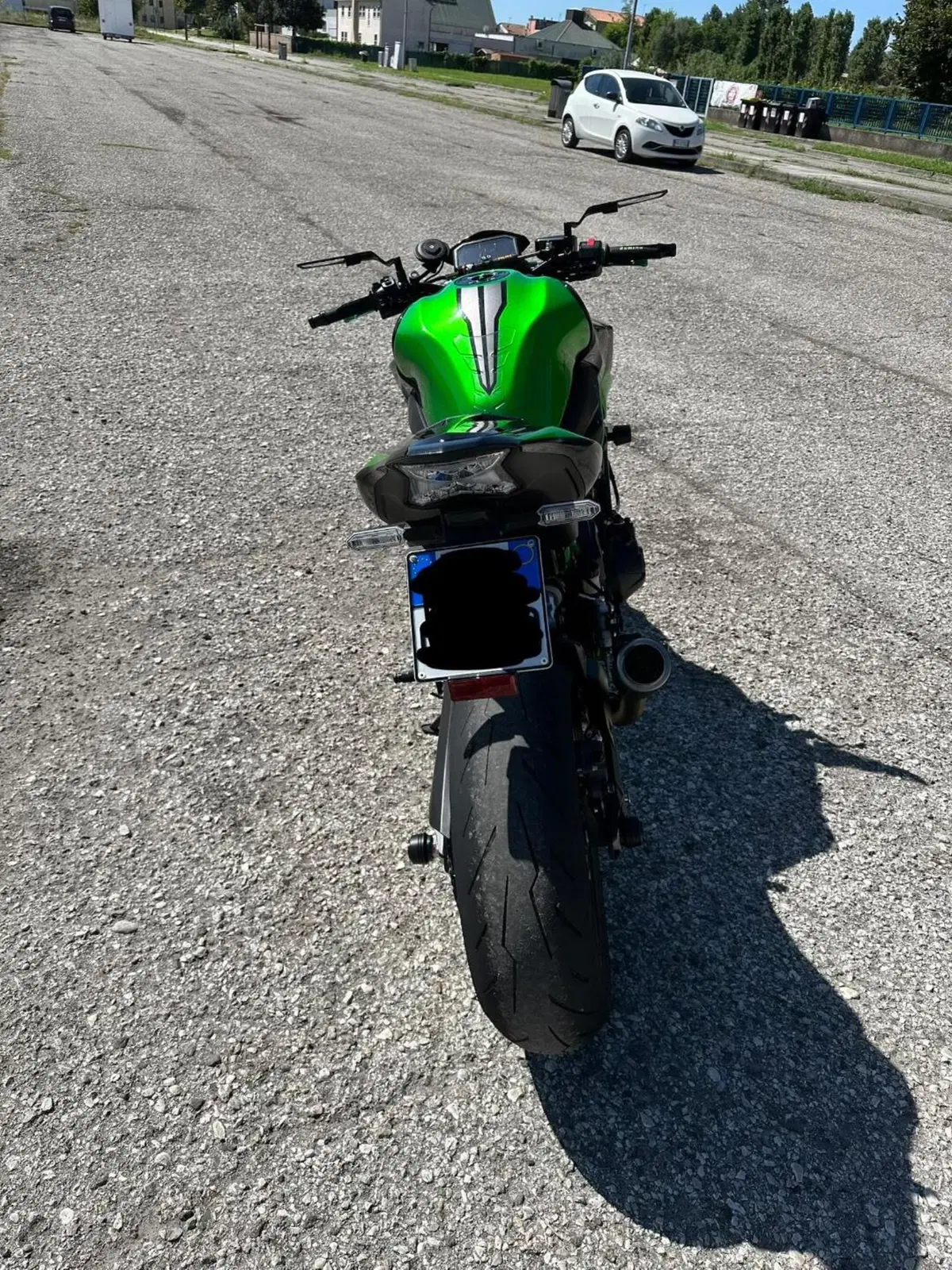 Kawasaki Z 900 (2021 - 24) (5)