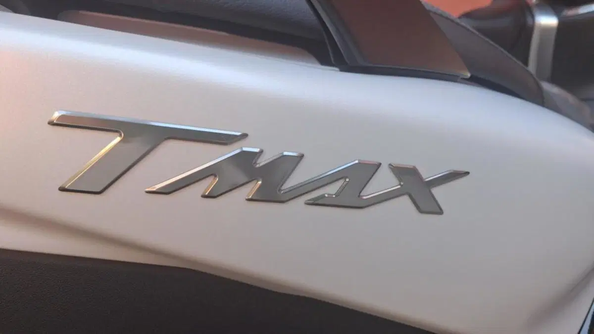 Yamaha T-Max 530 DX (2017 - 19) (5)