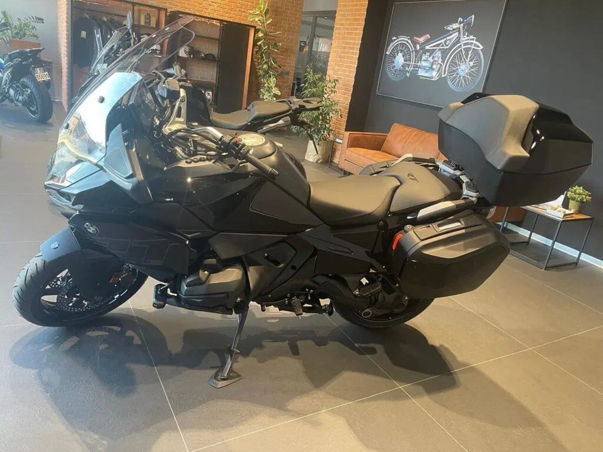 Bmw R 1300 RT (2026) (2)
