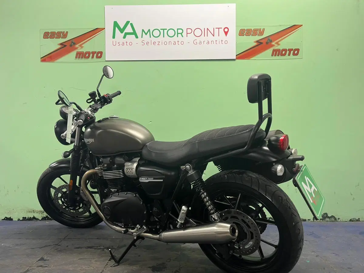 Triumph Street Twin 900 (2019 - 20) (5)